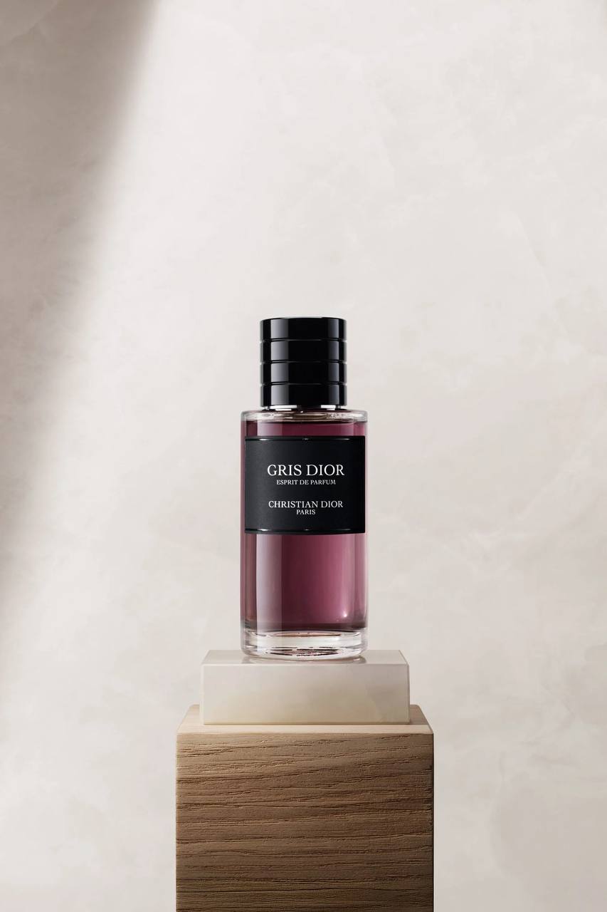 Gris Dior Esprit de Parfum